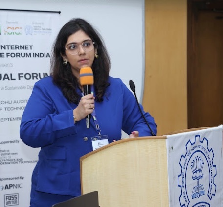 Vatsla Srivastava speaking at Youth IGF India 2026, IIT Bombay